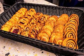 Pathos by Mimood Aparthotels