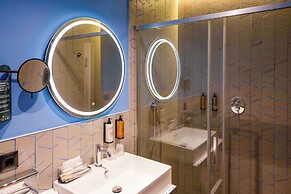 Pathos by Mimood Aparthotels