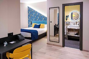 Pathos by Mimood Aparthotels