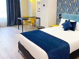 Pathos by Mimood Aparthotels