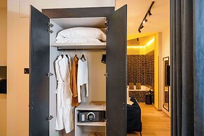 Pathos by Mimood Aparthotels