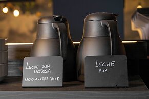 Pathos by Mimood Aparthotels