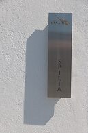 Kana Hotel