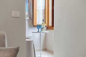 SOHO Fontana Grande By Dasso