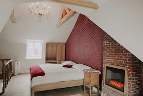 The Lovelace Residence