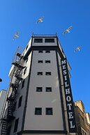 mesil hotel