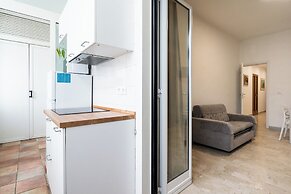 Febe Apartment by Wonderful Italy