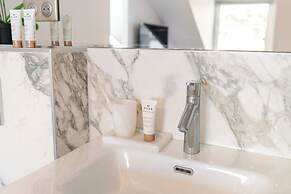 1537 Bourg Tibourg