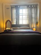 Marble Arch Chic Apartment With Air Conditioner