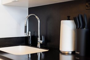 Harbourline Suites