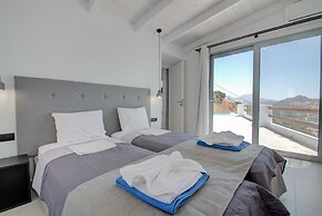 Pyrgos Exclusive Villas