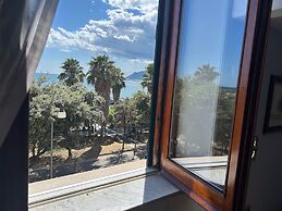 See The Sea B&B