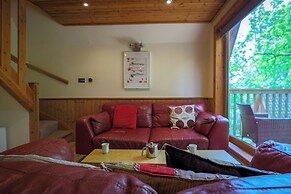 Lodge 68 - Fern Gully