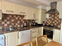 Acorn Lodge
