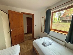 Acorn Lodge