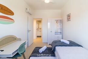 Seaside Condominium in Campeche-florianopolis SHR