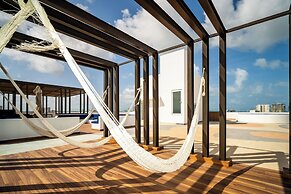 Barcelona Condos Cancun