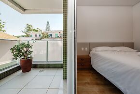 Modern Apt With Balcony 150m From the sea Abc0202