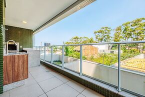 Modern Apt With Balcony 150m From the sea Abc0202