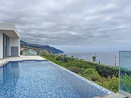 Villa Alegria in Calheta