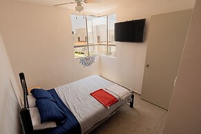 FFamily House & Water Park Tlayecac 3 BR