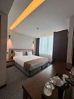 WEEN OTEL