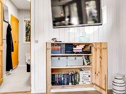 6 Person Holiday Home in Vaeggerlose