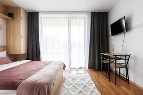 Pirin Sense Apartment Complex