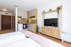 Pirin Sense Apartment Complex