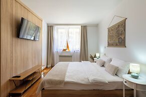 Pirin Sense Apartment Complex