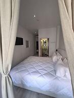 Paradise Lisbon Hostel