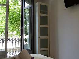 Hostal Balkonis