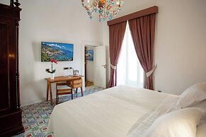 Casa Marina Riviera