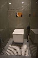 Hotel Kashi Crown
