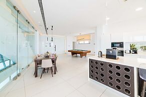 Vivo Mare Panorama Beachfront Villa