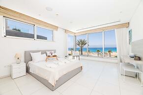 Vivo Mare Panorama Beachfront Villa