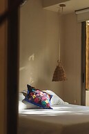 Luxury Jungle Retreat Sleeps 10 Rooftop Pool