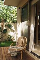 Luxury Jungle Retreat Sleeps 10 Rooftop Pool