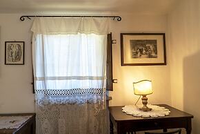 Country Historical House Lucca