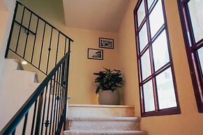 Roots Boutique Hotel