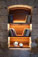 Roots Boutique Hotel