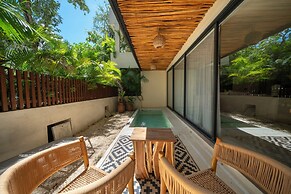 Apartment with Private Pool in Tulum