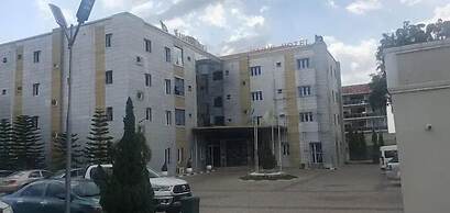 HARIS HOTEL