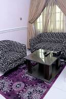 QUEENS GATE HOTEL
