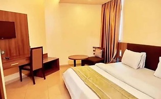QUEENS GATE HOTEL