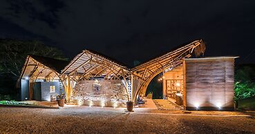 Kawa Bamboo Retreat