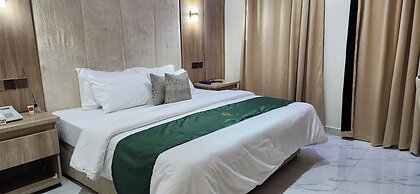 Greenview Hotel and Apartment