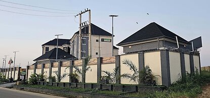 Greenview Hotel and Apartment