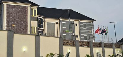 Greenview Hotel and Apartment