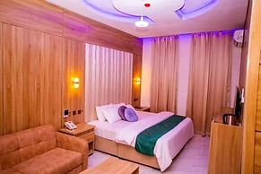 Greenview Hotel and Apartment